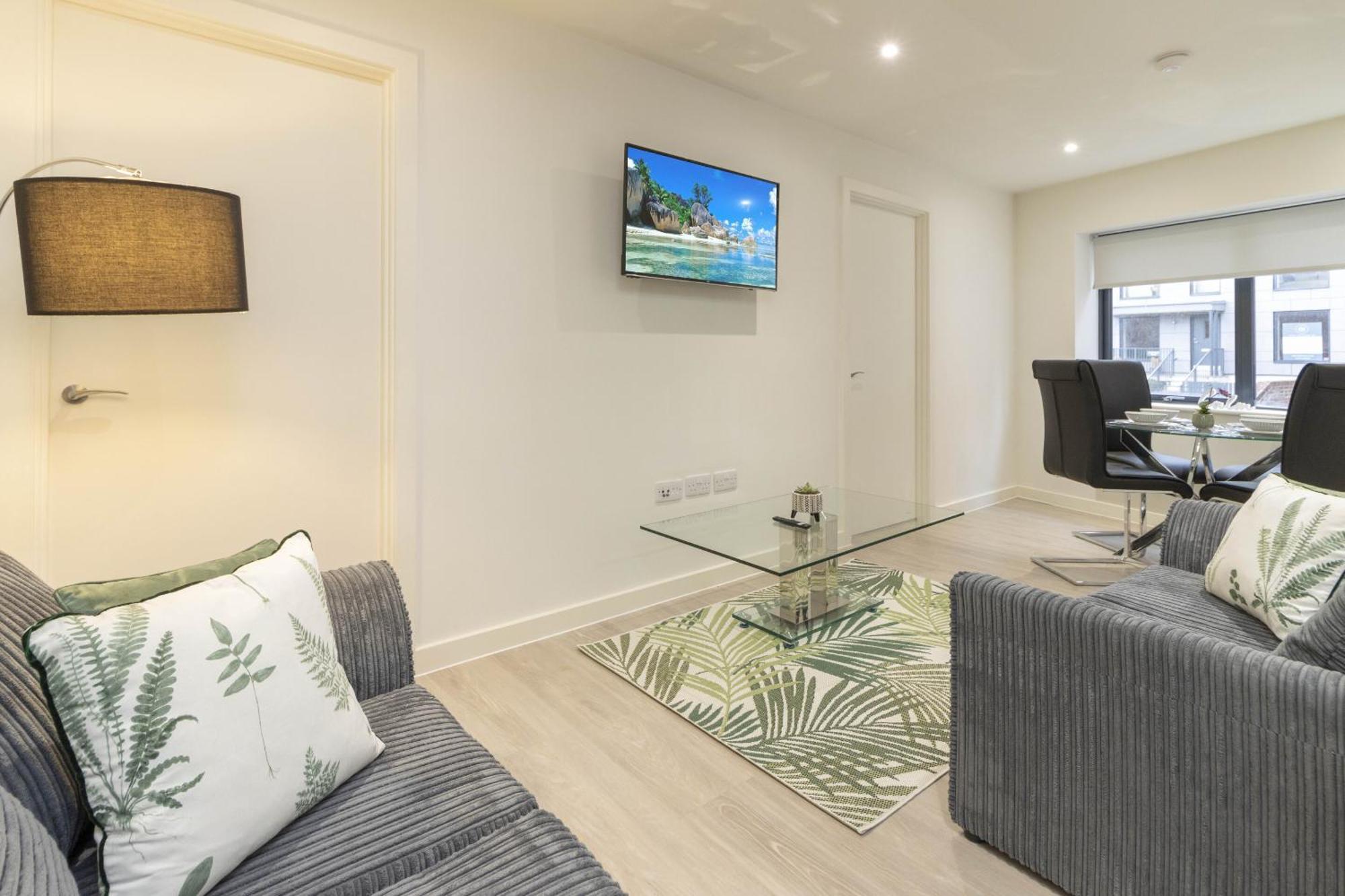 Appartamento Linacre 11 - Modern 2 Bed Behind The Cathedral With Free Parking And Fast Wifi Exeter Esterno foto